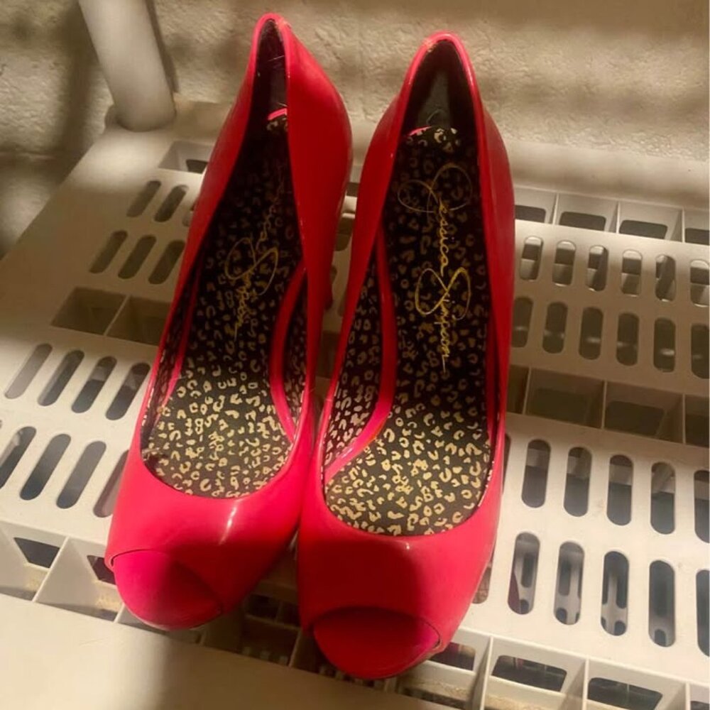 Jessica Simpson Saras Hot Pink Patent Peep Toe Stiletto Heels 7.5